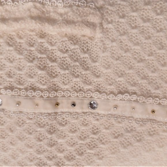 Sweater Blazer by Vice Versa; creamy white/ivory with lace and light bling. M - Picture 4 of 6